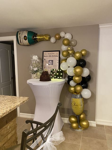 Stock The Bar Balloon Arch, 50th Balloon Arch, Champagne Bottle Balloon Arch, Prom Champagne Party Ideas, Champagne Balloon Decor, Champagne Balloon Arch, Champagne Party Ideas, Prom Party Ideas, Champagne Balloon