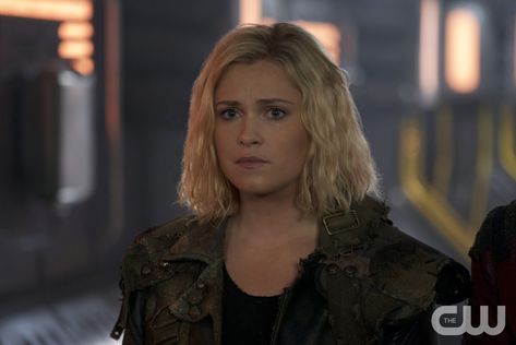 #The100 6x07 "Nevermind" - Clarke Clark Griffin, Christopher Larkin, The 100 Characters, Lexa Y Clarke, Clarke Griffin, Lady Stardust, The 100 Cast, The 100 Show, Fan Fiction Stories