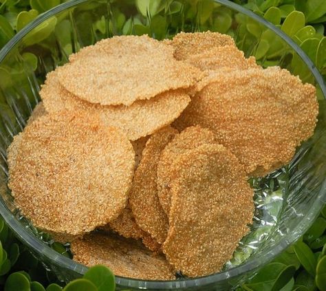 Antifungal Diet, Alkaline Snacks, Popped Amaranth, Amaranth Recipes, Sugar Free Snacks, Grain Free Diet, Sesame Seed, Ancient Grains, Cracker Recipes