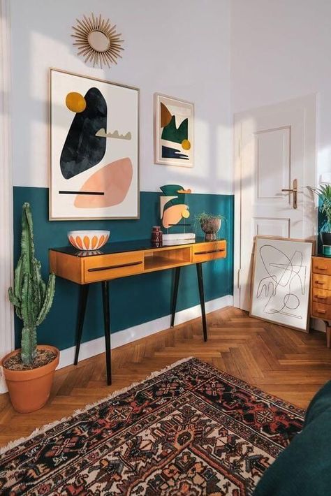 The Best Two-Tone Wall Colors Examples - Decoholic Colour Block Painting Walls, Two Tone Interior Paint Ideas, Colorblock Wall Paint, Partial Painted Wall, Two Colour Walls, Half Paint Half Wallpaper Wall, Wall Color Blocking, Two Tone Living Room Walls, Two Tone Room