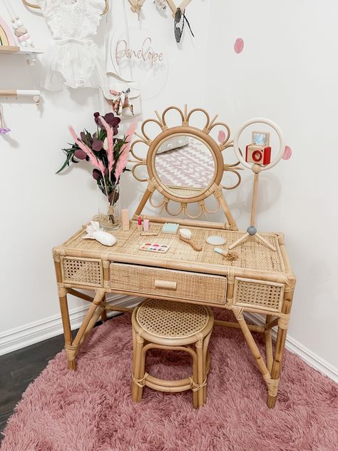 Boho Pink Toddler Room, Toddler Makeup Vanity, Girl Vanity Ideas Kids, Rattan Girls Bedroom, Toddler Vanity Ideas, Kids Vanity Ideas, Toddler Girl Boho Bedroom, Toddler Boho Bedroom Girl, Girls Vanity Ideas Kids