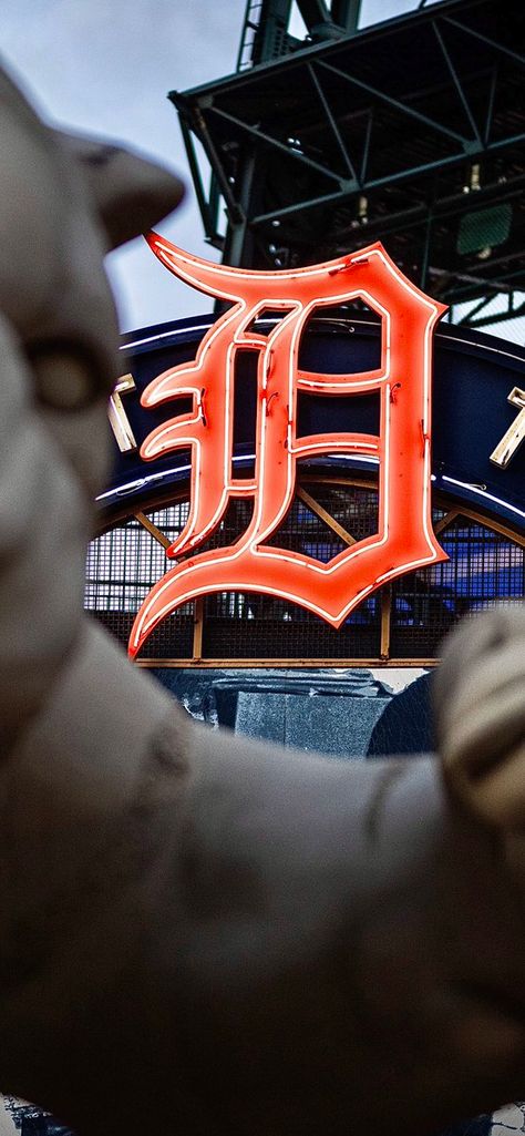 Comerica Park Tigers Aesthetic, Detroit Wallpaper City, Vintage Tiger Woods Wallpaper, Detroit Pistons Wallpaper, Detroit Tigers Wallpaper, Detroit Tigers Aesthetic, Trains Photography, Comerica Park Detroit, Detroit Tigers Opening Day