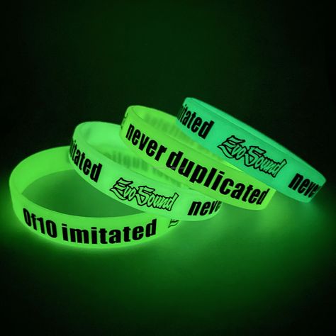 Rubber Wristbands, Zombie Party, Rubber Bracelets, Military Girl, Silicone Bracelets, Wrist Band, Republic Day, Wristbands, Kiosk