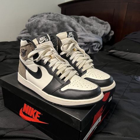 Brand New Aur Jordan 1 “Mocha” Size 9.5 Air Jordan 1 Mocha, Mens Jordans, Jordans Men, Jordan 1 Mocha, Jordan Quotes, Nike Air Jordan Shoes, Joker Art, Mocha Color, Jayson Tatum