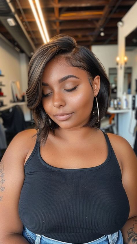 6 Simple Bob Hair Ideas for Everyday Wear Thick Bob Haircut Shoulder Length, Flattering Short Hair For Round Faces, Best Bob For Round Face, Shoulder Length Black Hair With Layers, Short Chic Haircuts, Short Bob Haircuts For Round Face, Bob Cut Round Face, Chop Bob Hairstyles, Short Face Framing Hair