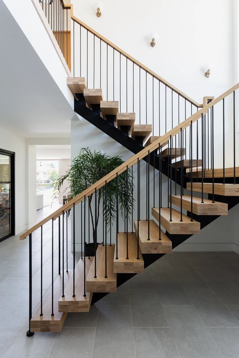 Organic Modern Project: Entry, Laundry Room, + Art Bath Reveal Organic Modern Stair Railing, Metal Stairs Indoor, Stair Styles, Minimal Staircase, Pool Fireplace, Waterfall Island Kitchen, Metal Staircase, Sophisticated Interior, Stair Design