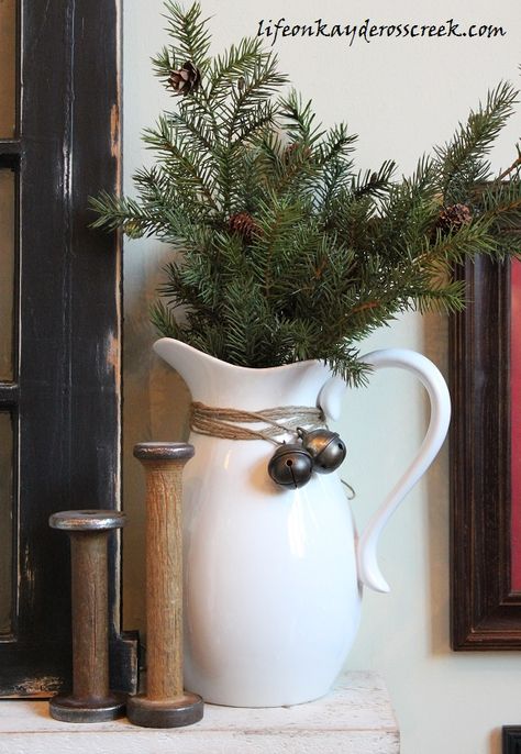 Rustic Christmas Decor, White Pitcher, Country Christmas Decorations, Christmas Decorations Rustic, Primitive Christmas, Farmhouse Christmas Decor, Christmas 2019, Great Room, Country Christmas