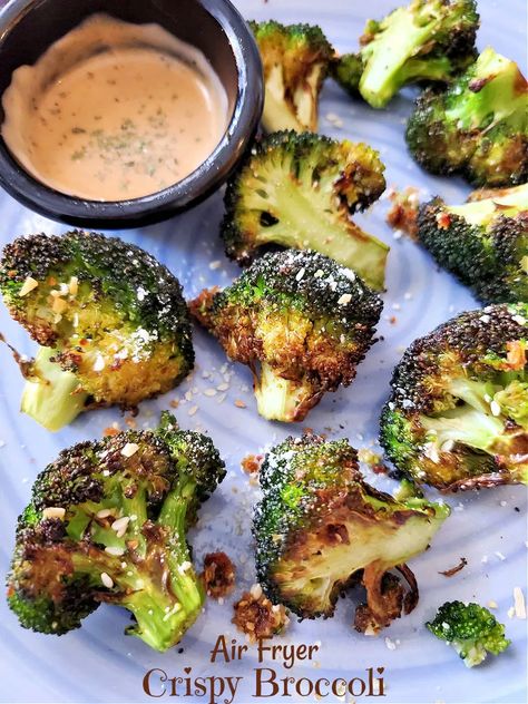 Daily Yum, Air Fryer Broccoli, How To Cook Broccoli, Fried Broccoli, Cooks Air Fryer, Healthier Options, Steak Bites, Roasted Beets, Air Fryer Recipes Easy