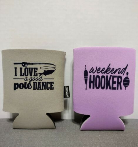 Cute Can Coozies, Wedding Koozies Sayings Unique, Coozie Sayings Funny, Funny Koozies Sayings, Koozie Ideas Vinyl, Summer Koozie, Koozies Diy, Funny Koozies, Koozie Design