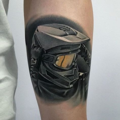 Motocross Tattoo Ideas, Practice Tattooing, Ace Tattoo One Piece, Motocross Tattoo, Dirt Bike Tattoo, Ace Tattoo, Mangas Tattoo, Helmet Tattoo, Racing Tattoos