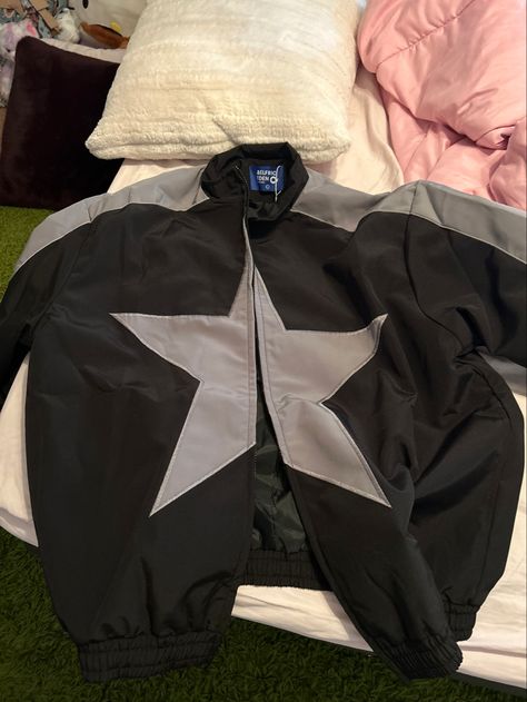 Star Jacket Outfit, Space Jacket Aesthetic, Cute Jackets Y2k, Star Jacket Y2k, Star Zip Up, Star Leather Jacket, Y2k Coats & Jackets, Grey Jacket Outfit, Bomer Jacket