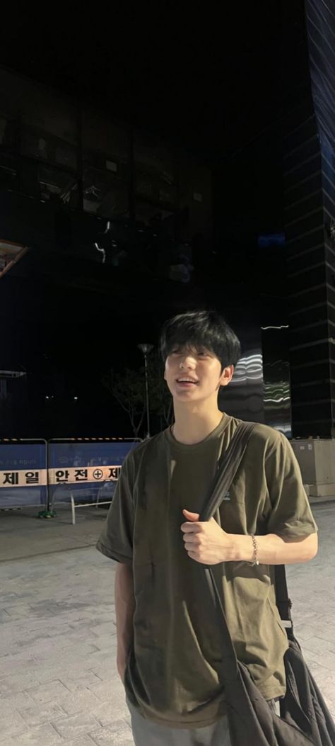 Txt Soobin Boyfriend Material Wallpaper, Soobin Height Difference, Soobin Bf Material Wallpaper, Soobin Boyfriend Material Wallpaper, Soobin With Glasses, Kpop Boyfriend Material Wallpaper, Choi Soobin Boyfriend Material, Txt Soobin Boyfriend Material, Soobin Bf Material