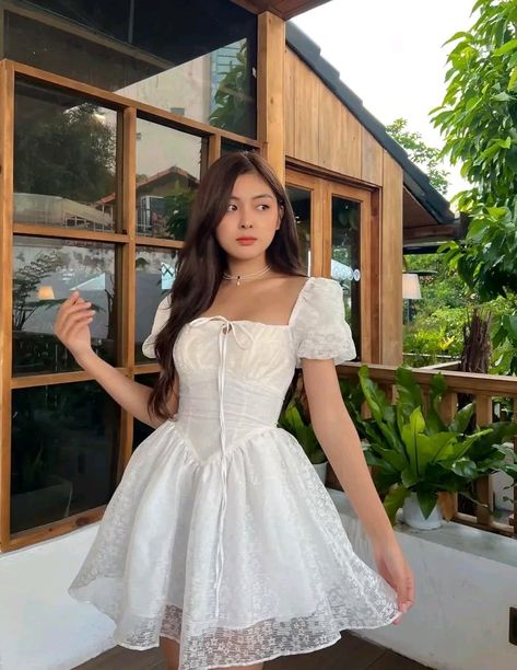 Short White Dress Graduation, Corset Aesthetic, White Dress Aesthetic, Casual Night Out Outfit, Elegant Dresses Short, White Vintage Dress, Soiree Dress, White Short Dress, Grad Dresses