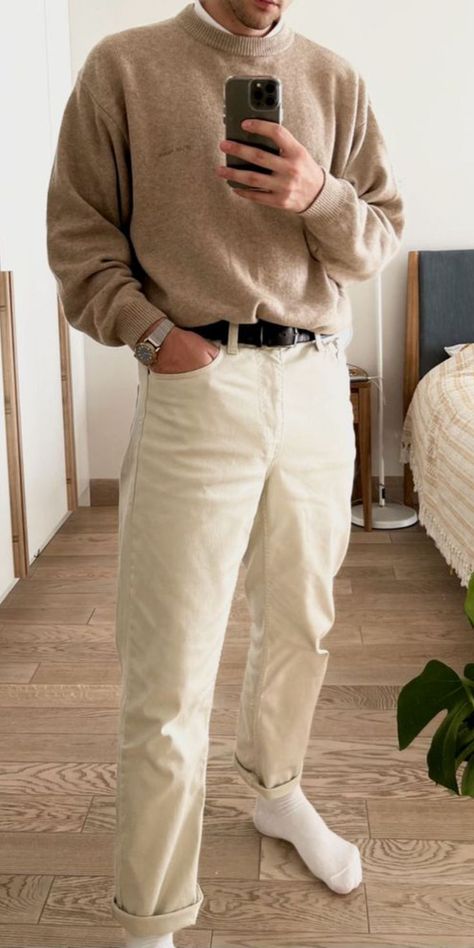 Old Money Aesthetic Outfit Men Fall, Male Fashion Old Money, Men Winter Old Money Outfits, Male Fall Fashion 2023, Fall Outfits Aesthetic Man, Old Money Mens Style Fall, Mens Style 2023 Fall, Fall 2023 Outfits Men, Aesthetic Autumn Outfits Men