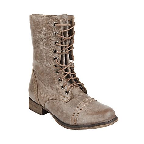 Troopa - Steve Madden Steve Madden Troopa Boots, Boots Steve Madden, Next Shoes, Steve Madden Boots, Lace Up Combat Boots, Outfit Look, Womens Wedges, Moto Boots, Black Leather Boots