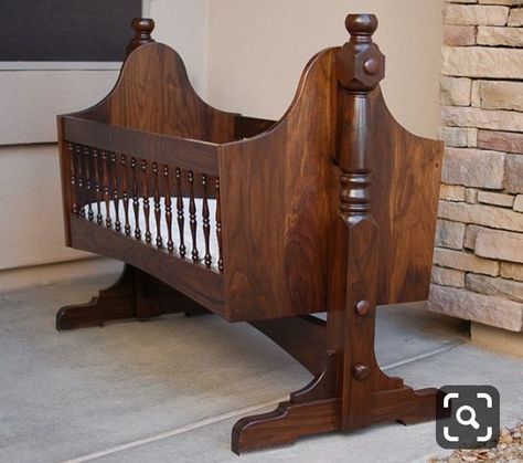 Baby Cradle Plans, Cradle Woodworking Plans, Wooden Baby Crib, Baby Crib Diy, Wooden Cradle, Baby Beds, Easy Woodworking Ideas, Sofa Design Wood, Home Workplace