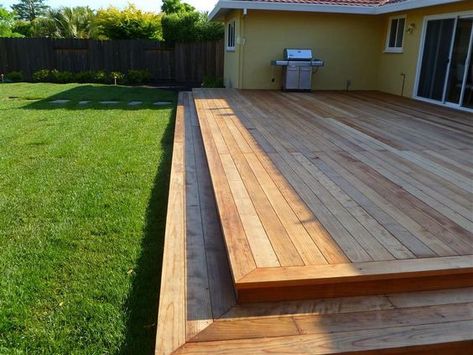 Low deck with two steps. I love how this is simple, level and runs nearly the length of the house. SO much room for entertaining! Deck With Steps, Corner Pergola, Backyard Patio Deck, Low Deck, Floating Deck, Patio Deck Designs, Pergola Ideas, Wooden Deck, Deck Stairs