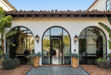 Spanish Revival Home Exterior, Spanish Revival Exterior, Hacienda Style Homes Mexican, Modern Spanish Farmhouse, Spanish Inspired Home, Pantry Door Ideas, Spanish Farmhouse, Luxury Door, Contemporary House Exterior