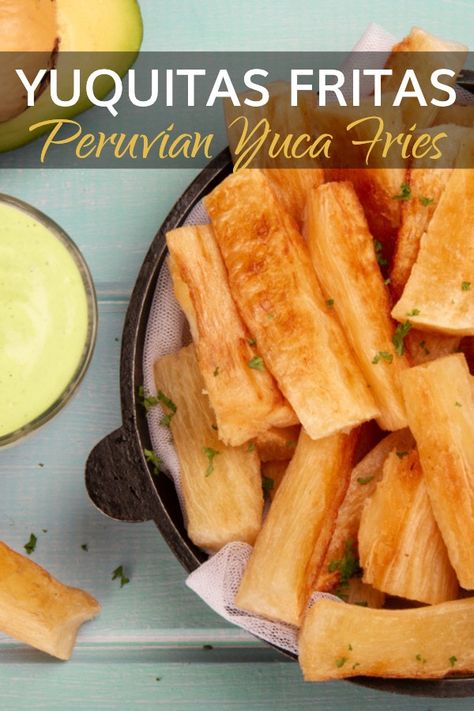 Angolan Food, Fried Cassava, Yucca Recipe, Yuca Fries, Fry Potatoes, Yuca Recipes, Yucca Fries, Vegetarian Snack, Starter Dishes