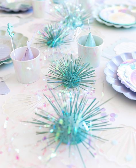 Sea Birthday Party Decorations, Mermaid Birthday Party Ideas, Girls Just Wanna Have Sun, 6th Birthday Party, Sea Party Ideas, Ocean Birthday Party, 1st Birthday Girl Decorations, Birthday Mermaid, Ocean Birthday