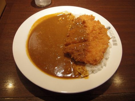 Chicken Cutlet Curry Recipe, Coco Ichibanya Curry Recipe, Coco Ichibanya, Okinawa Food, Restaurants In Japan, Coco Curry, Japanese Curry, Art Science, Fried Vegetables