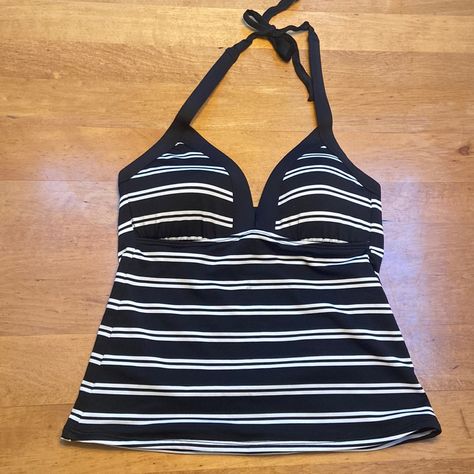 La Blanca Tankini Top- Never Worn. Purchased And Brought On Vacay But Decided Against It. Tags Removed But Chest Cup Forms Are Still On. Black And White Striped Emo Bathing Suits, White Sleeveless Top, Fits Clothes, 2000s Fashion Outfits, Kinds Of Clothes, Tokio Hotel, Alternative Outfits, Mom Outfits, Girly Outfits