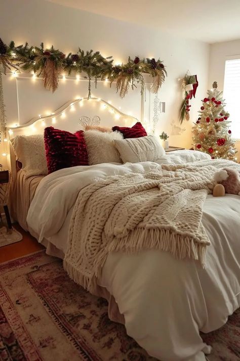 25 Magical Christmas Lights Bedroom Ideas for a Dreamy Glow - Roomy Retreat Christmas Lights Bedroom, Christmas Room Inspiration, Lights Bedroom Ideas, Boho Chic Decor Diy, Twinkling Christmas Lights, Holiday Bedroom Decor, Christmas Lights In Bedroom, Holiday Bedroom, Pretty Christmas Decorations