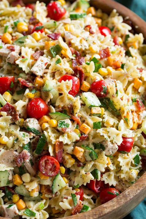 Chicken Bow Tie Pasta Salad, Chicken Bow Tie Pasta, Pasta Salad Ideas, Best Pasta Salad Recipe, Bow Tie Pasta Salad, Bow Tie Pasta Recipe, Salad For Summer, Delicious Pasta Salad, Chicken Pasta Salad Recipes