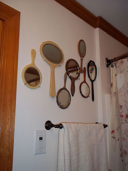 Mirror Holder, Hand Mirrors, Mirror Display, Love Hand, Handheld Mirror, My Bathroom, Hand Mirror, The Ceiling, Cup Holders