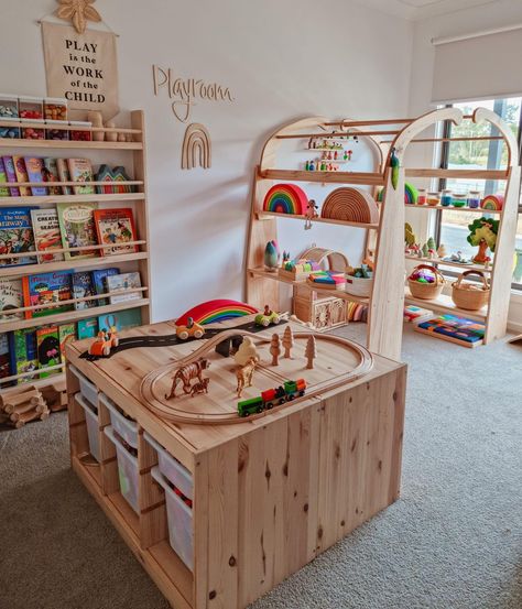 Room Bunk Bed Ideas, Playroom Ideas Small Space, Cool Playroom Ideas, Cool Playroom, Small Kids Playroom, Room Ideas Kids, Small Kids Playrooms, Daycare Spaces, Kids Playroom Ideas