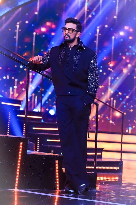 Sudeep Photos Hd, Kiccha Sudeep Photos Hd, Bike Rider Photography, Kiccha Sudeep, Rider Photography, New Movie Images, Ab De Villiers Photo, Prabhas Actor, Boss Dress