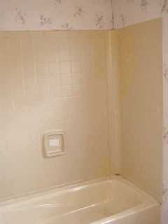 Bathtub Replacement | Mobile Home Repari Tub Surround Ideas Cheap, Bath Tub Surround, Mobile Home Bathtubs, Tub Surround Ideas, Diy Mobile Home Remodel, Bathtub Replacement, New Mobile Homes, Mobile Home Repair, Mobile Home Bathroom