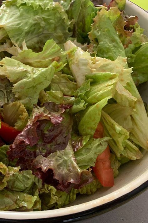 Looking for the best salad recipes? Try making this simple red leaf salad. Use red leaf lettuce, red bell pepper, and green onion to make this quick and easy salad for a side salad or side dish. Red Leaf Lettuce Recipes, Red Leaf Lettuce Salad Recipes, Red Lettuce Recipes, Leaf Lettuce Salad Recipes, Leaf Lettuce Recipes, Leaf Salad Recipes, Red Lettuce Salad, Red Leaf Lettuce Salad, Red Lettuce