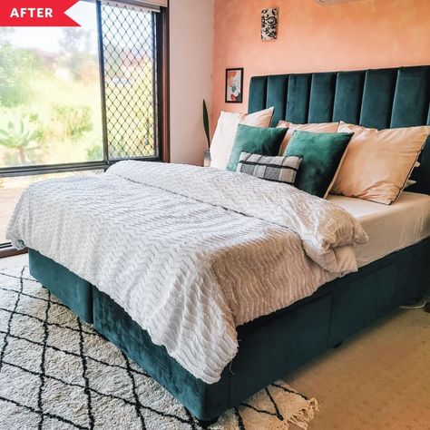 Peach Accent Wall, Grey Comforter Bedroom, Green Upholstered Bed, Turquoise Bed, Pink Feature Wall, Turquoise Bedding, Tropical Bedroom, Restful Bedrooms, Wall Green