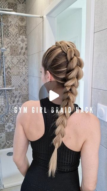 Hairstyle For Sneaker Ball, Gym Braid Hairstyles, Easy Dance Competition Hairstyles, Basketball Hair Style, Sports Mom Hairstyles, Sporty Updos For Long Hair, Mma Hairstyles For Women, Easy Sporty Hairstyles No Braids, Dance Hairstyles Competition Lyrical