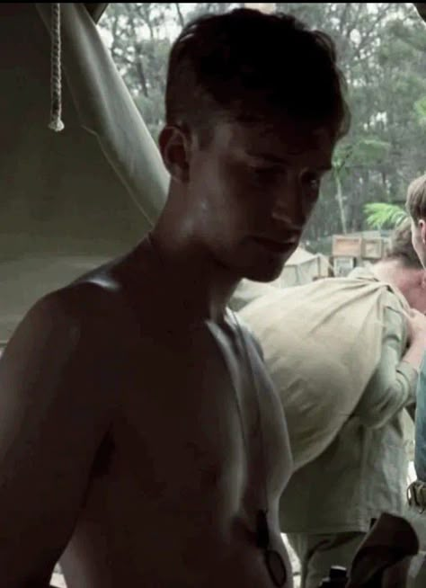 Joe Mazzello The Pacific, Eugene Sledge, Joseph Mazzello, Joe Francis, Joe Mazzello, Roger Taylor Queen, Sledge Hammer, John Deacon, Band Of Brothers