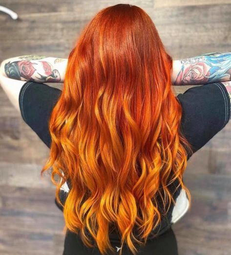 Copper Sunset Hair, Pretty Red Hair, Yellow Hair Color, Sunset Hair, Hair Color Orange, Cute Hair Colors, Bright Red Hair, New Hairstyle, Hair Color For Women