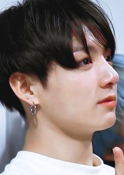 "Please don't leave I love you Hyung" jk ..

"But I don't love you " … #fanfiction #Fanfiction #amreading #books #wattpad Jungkook Worried Face, Jungkook Crying Photo, Jungkook Crying, Angry Pictures, Taekook Ff, Jungkook Photo, Confused Face, Please Don't Leave, Bts Cry