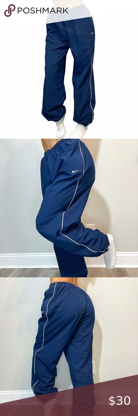 Nike navy trackpants streetstyle size XL Nike Navy Track Pants, Navy Blue Nike Track Pants, Nike Pants Outfit Women, Trackpant Outfit Street Style, Nike Pants Outfit, Trackpant Outfit, Nike Photoshoot, Cose Aesthetic, Joggers Outfit Women