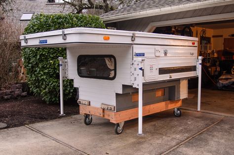 Dolly for truck camper                                                                                                                                                     More Small Truck Camper, Cabover Camper, Small Camper Interior, Truck Camper Shells, Slide In Truck Campers, Pop Up Truck Campers, Truck Bed Camping, Pickup Camper, Slide In Camper