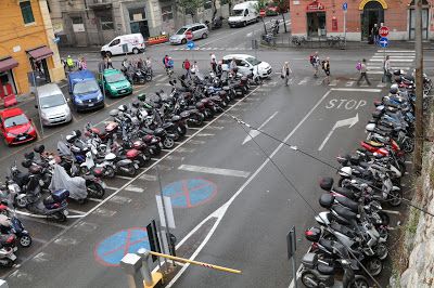 Bike Parking Lot, Motorcycle Parking, La Spezia Italy, Laoag, Bike Parking, Motorcycles & Scooters, Street Bikes, Vintage Motorcycles, Dirt Bikes