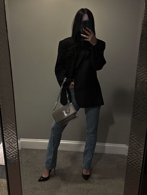 Grey Ysl Bag Outfit, Black Louboutin Heels Outfit, Outfits With Louboutin Heels, Ysl Sunset Bag Outfit, Brown Pumps Outfit, Louboutin Pumps Outfit, Christian Louboutin Aesthetic, Louboutin Heels Outfit, Louboutin Aesthetic