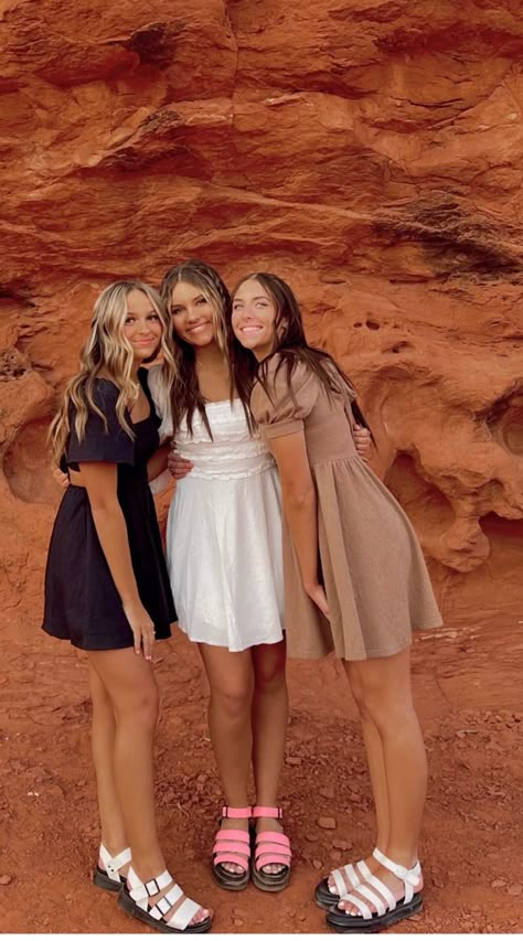 Summer Outfits Best Friends, Utah Hoco Dresses, Utah Girl Outfits Summer, Utah Girl Summer Outfits, Utah Summer Outfit, Modest Hoco Dresses, Utah Girl Aesthetic, Utah Girl Style, Utah Outfits