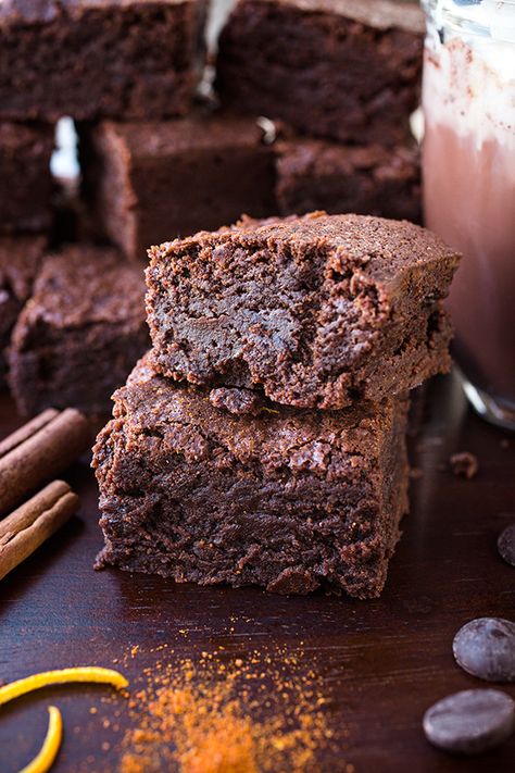 Chuckwagon Brownies, Cayenne Brownies, Mexican Hot Chocolate Brownies, Mexican Brownies, Hot Chocolate Brownies, Mexican Chocolate, Mexican Hot Chocolate, Sweet Heat, Mexican Dessert