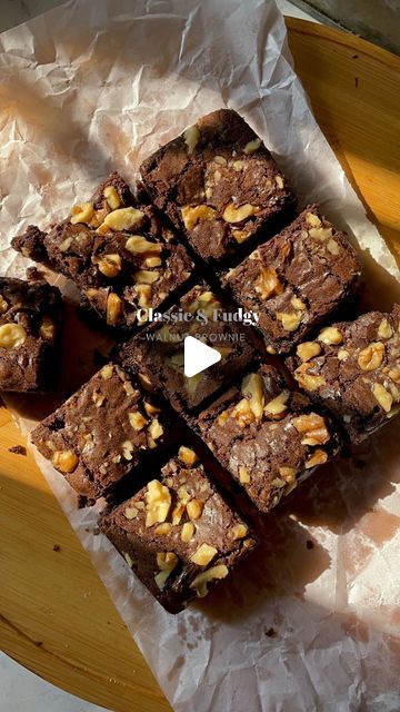 19K views · 1.3K likes | HomeBaked By Dharshini on Instagram: "Eggless Fudgy Walnut Brownie   This eggless brownie with crinkle top is the most easiest brownie recipe i have baked so far. It just calls for only 5 ingredients. Mix well everything and you are good to go! 🤩🤩🥰  Ingredients   🌰 Dark compound chocolate -150g 🌰Butter - 40g 🌰Condensed milk - 120ml or 1/2 cup 🌰 All purpose flour -80g or ~ 3/4 cup  🌰 Baking powder -1/2tsp  Baking time -20mins  Baking temp -180c   #brownie #walnutbrownie #eggless #baking" The Best Fudgy Brownies, Best Fudgy Brownie Recipe, Best Fudgy Brownies, Walnut Brownie Recipe, Eggless Brownie Recipe, Walnut Brownie, Compound Chocolate, Chocolate Walnut Brownies, Egg Chocolate