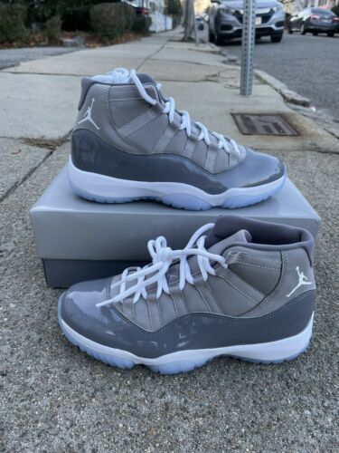 Air Jordan 11 Cool Grey, Jordan Art, Jordan 11 Cool Grey, Nike Shoes Women Fashion, Air Jordan Retro 11, Jordan Retro 11, White Nike Shoes, Nike Shoes Girls, Dr Shoes