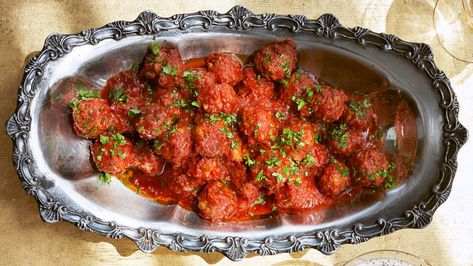 Spanish Chorizo Balls Chorizo Balls, Ground Chorizo, Chorizo Meatballs, Chorizo Appetizer, Superbowl Food Appetizers, Spanish Chorizo, Ground Pork Recipes, Appetizer Meatballs, Superbowl Appetizers