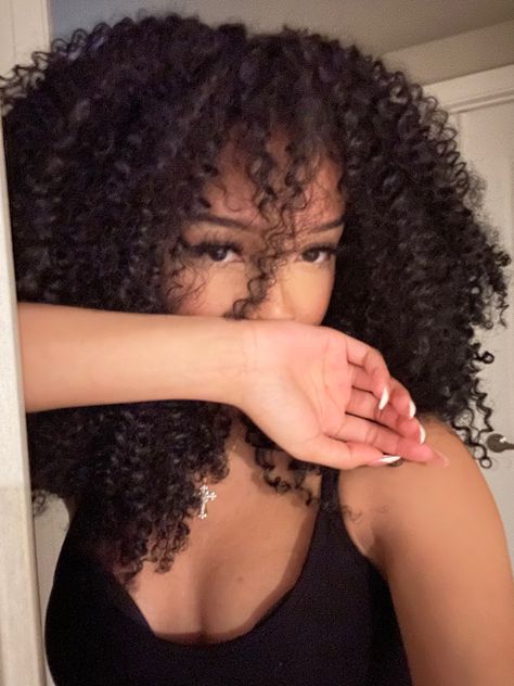 Curly Hair Pics Aesthetic, Brown Skin Curly Hair, Mixed Girl Curly Hair, Birthday Hairstyles, Black Curly, Hair Stylies, Coily Hair, Curly Girl Hairstyles, Love Your Hair