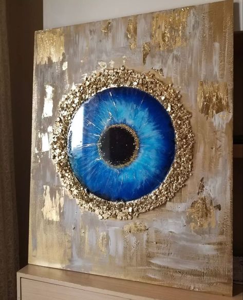 Resin Evil Eye Wall Art, Evil Eye Resin Art, Evil Eye Painting Ideas, Nazar Painting, Evil Eye Painting, Evil Eye Art, Gold Art Painting, Eye Decor, Evil Eye Design