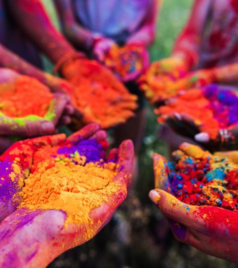 Colors In The Bible, Holi Gift, Happy Holi Images, Happy Holi Wishes, Holi Party, Holi Festival Of Colours, Holi Images, Holi Colors, Holi Wishes